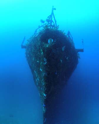 The bow of the HMNZS Canterbury wreck