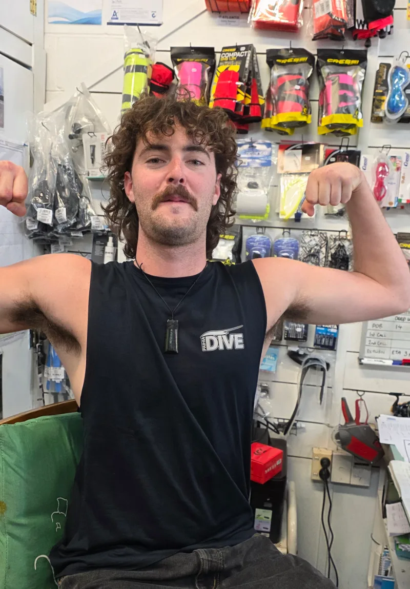 SHOP CREW / FREEDIVE INSTRUCTOR